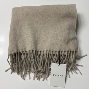 Cuyana Recycled Cashmere Scarf, Beige